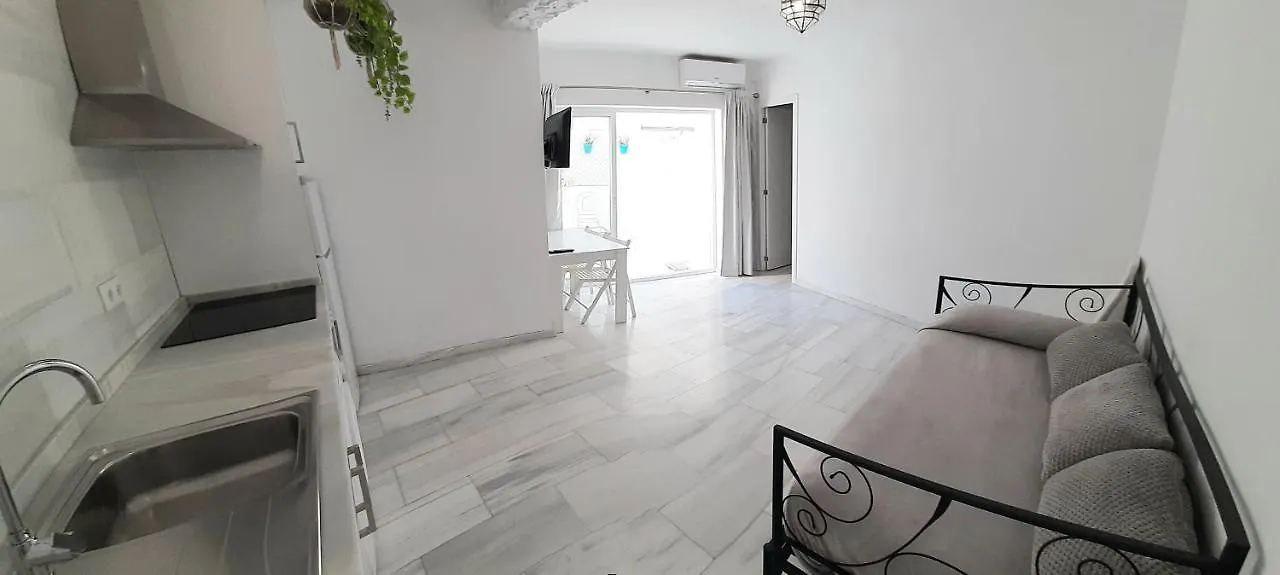 Juderia Home - Parking Cordoba Spain